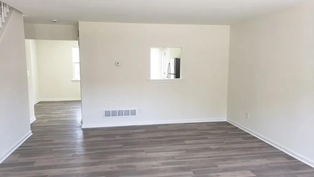 2 bed, 2.5 bath, 2178 sqft, $2,295 — Photo 3