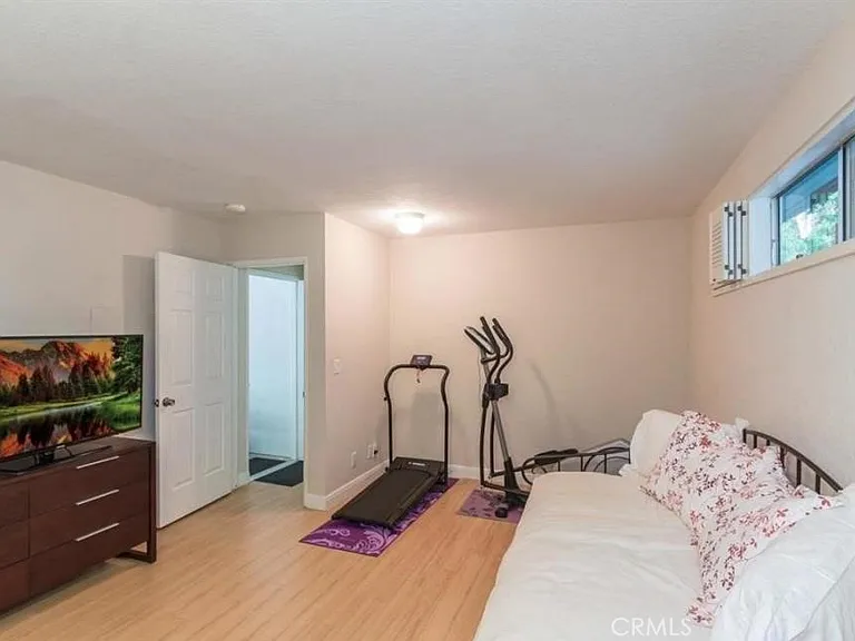 478 S Madison Ave #5 — Photo 15