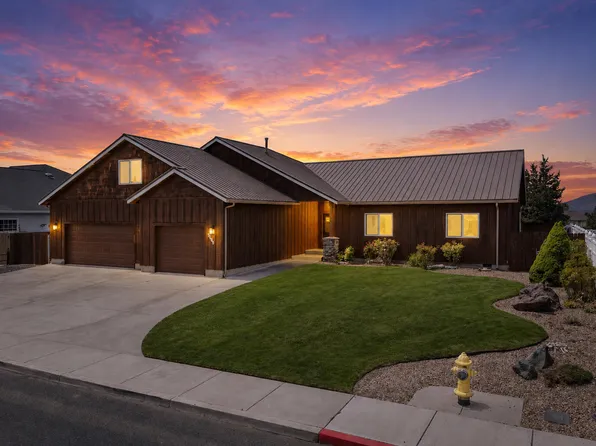 3099 SW Cascade Vista Dr, Redmond, OR 97756