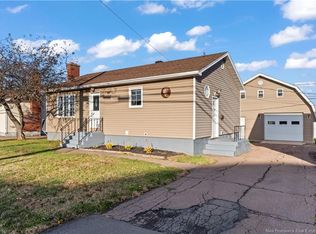 61 Mapleton Rd, Moncton, NB E1C7W6