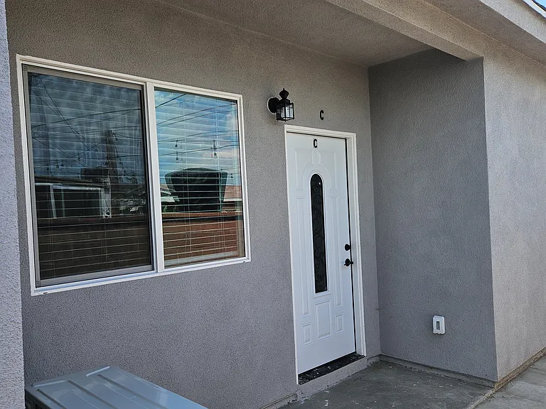 621 S Adria St #C — Photo 3