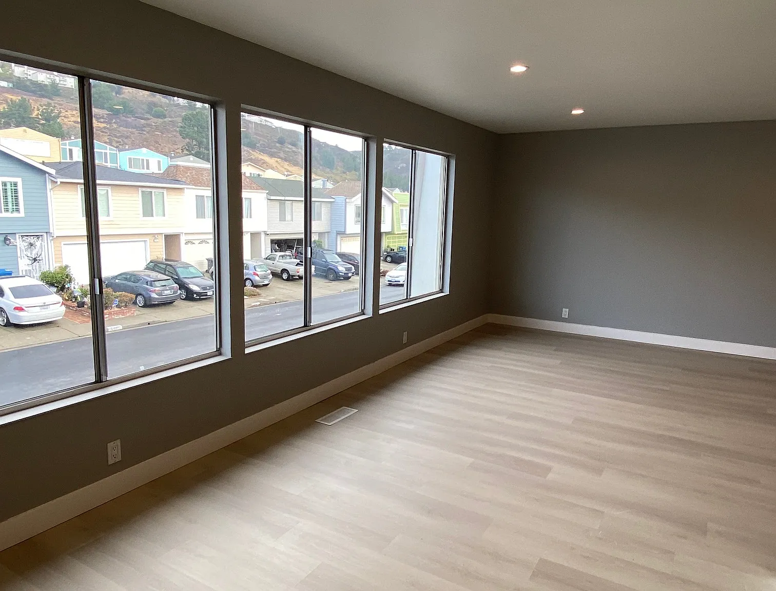 Southgate Ave, Daly City — Photo 4