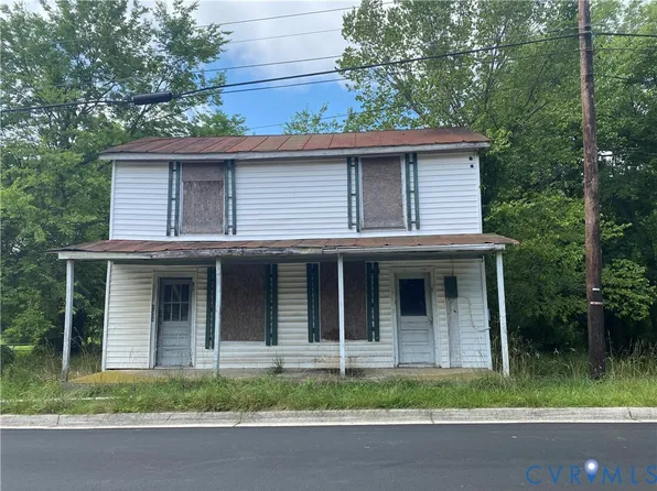 203 Plank Rd, Farmville, VA 23901