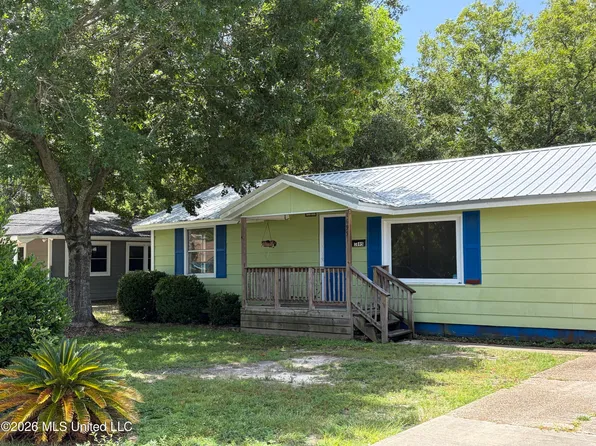 1695 Wiltshire Blvd, Biloxi, MS 39531