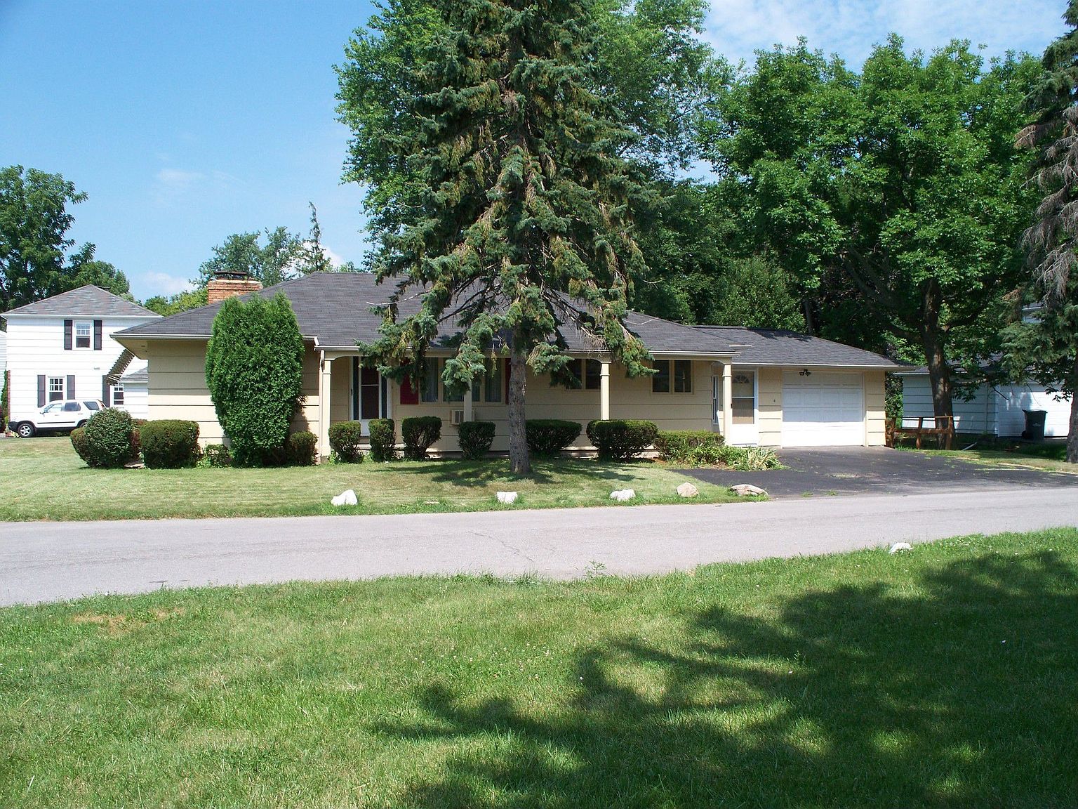 1490 Elmwood Ave, Rochester, NY 14620 Zillow