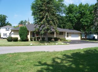 1490 Elmwood Ave, Rochester, NY 14620