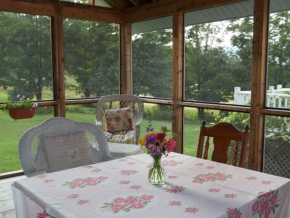 Screened Porch