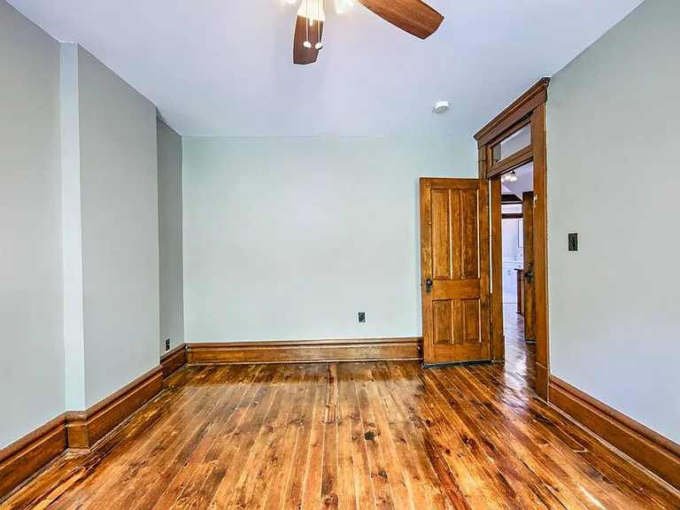 1023 Neil Ave — Photo 22