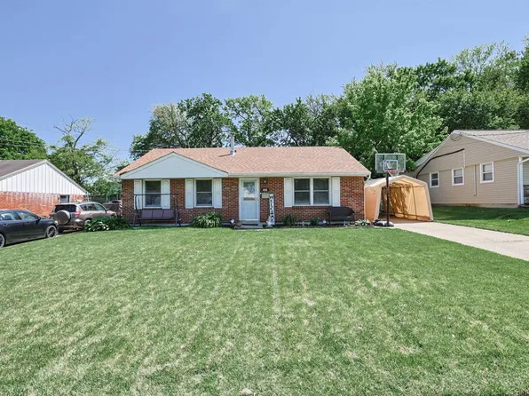2693 Merriway Ln, Cincinnati, OH 45231