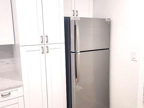 3rd image of 14110 Lonewood Pl #G