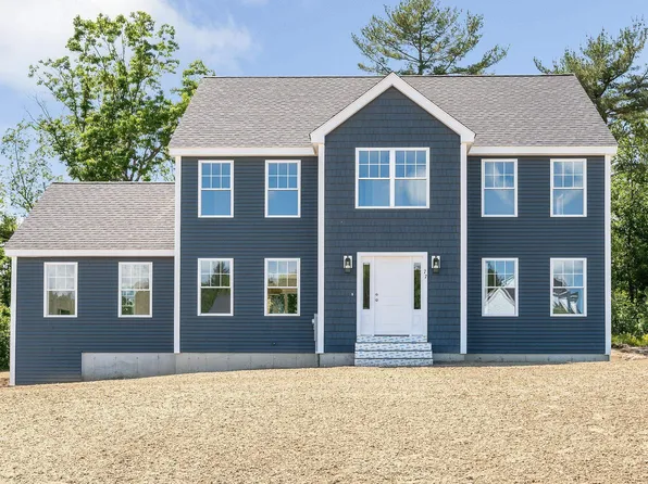 77 Thistlewood Drive #52, Pelham, NH 03076