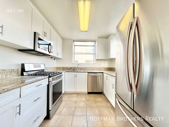 2nd image of 11935 Goshen Ave #301