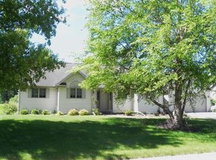 3810 Bluewing Ct, Janesville, WI 53546