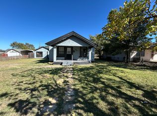 1121 S Wells St, Pampa, TX 79065