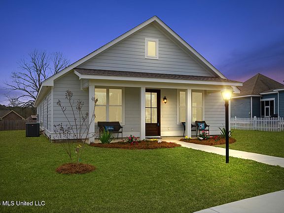 4th image of 410 Legacy Blvd