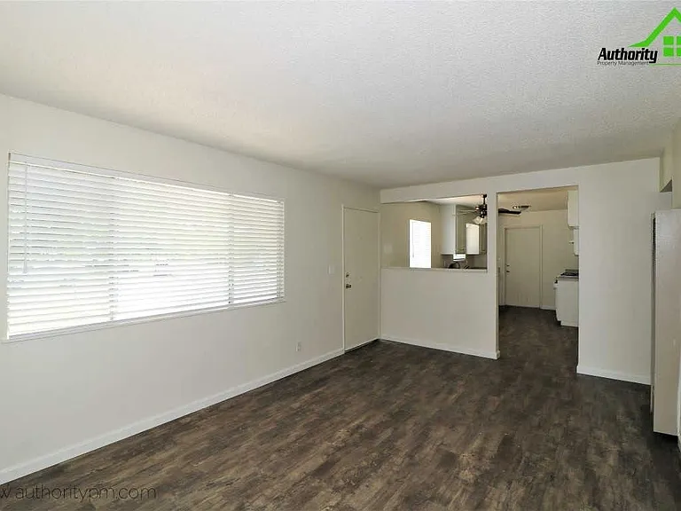 3994 Mercury Dr — Photo 4