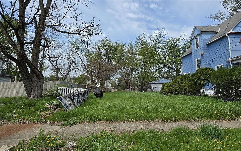 2nd image of 9509 Heath Ave