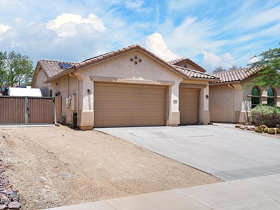 3rd image of 5004 W MAGELLAN Drive