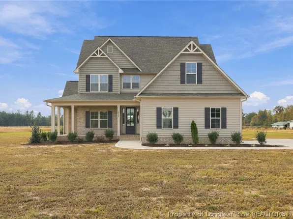6732 Sim Canady Rd, Hope Mills, NC 28348
