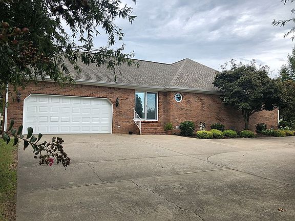 2nd image of 115 Plantation Way