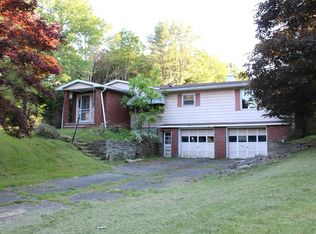 1412 Forest Hill Rd, Apalachin, NY 13732