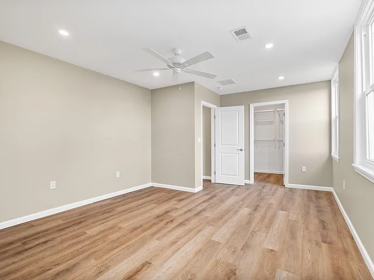81 N Euclid Ave #2 — Photo 8