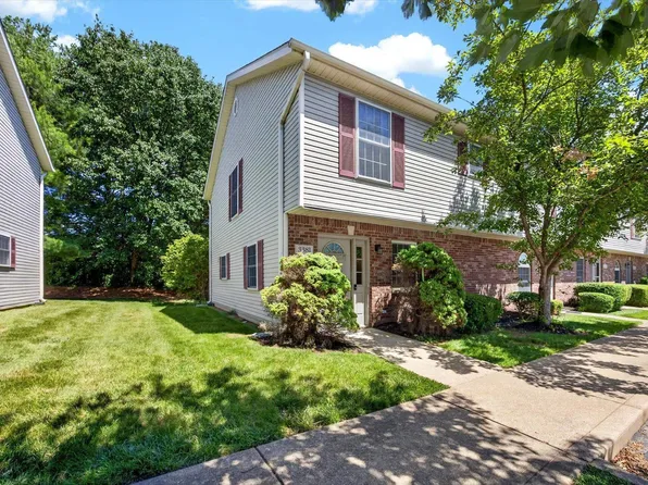 3381 S Oaklawn Cir, Bloomington, IN 47401