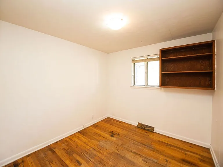402 Tedmon Dr — Photo 14