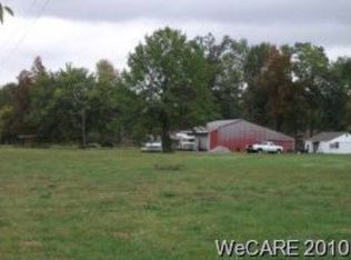 3050 Spring View Dr, Lima, OH 45805