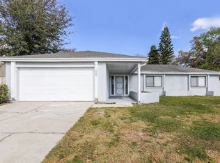 1068 Windsong Cir, Apopka, FL 32703