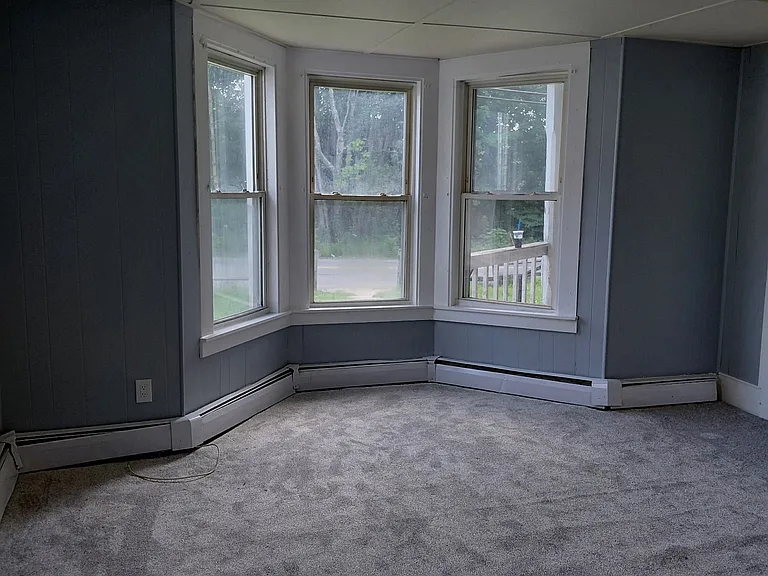 434 Crescent St #1 — Photo 5