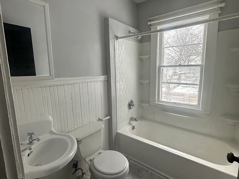 36 Arch St #36 — Photo 7