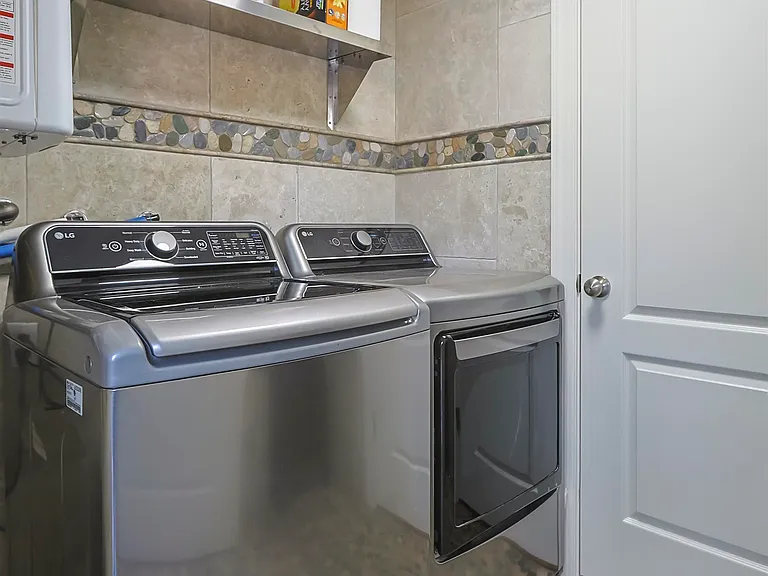 246 Mantoloking Rd #C — Photo 11