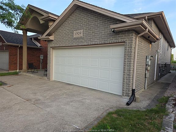 3rd image of 1509 Meridian St