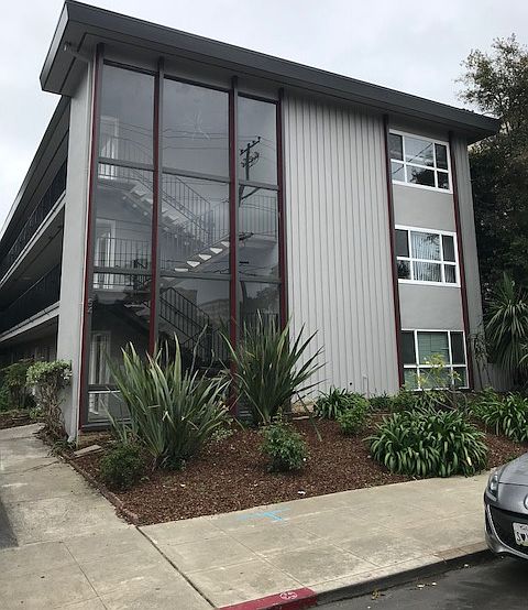 Front of 54- 9th Avenue