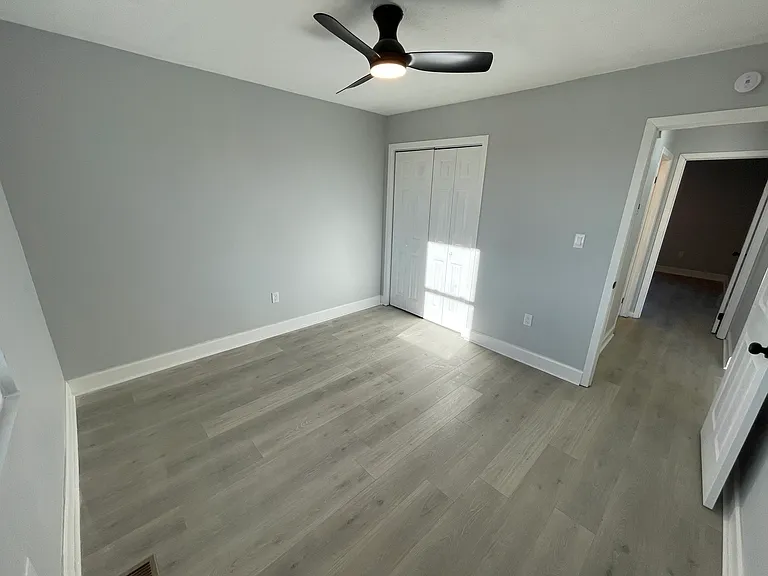 932 Gaston St #936 — Photo 7