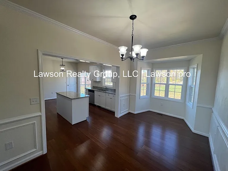 2080 Lawson Ln — Photo 7