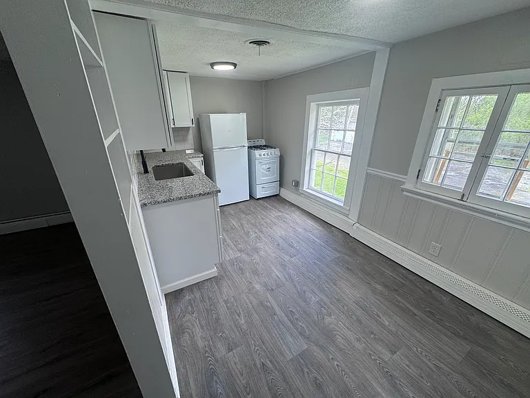 5711 W Henrietta Rd #4 — Photo 3