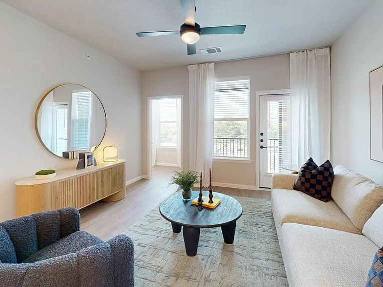 260 W Mulberry St #1102 — Photo 7