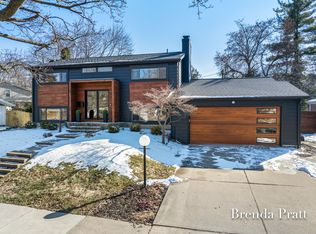 2320 Elmwood Dr SE, East Grand Rapids, MI