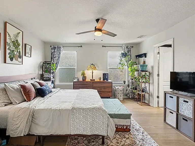 11615 Fringetree Ct — Photo 5