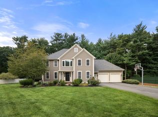 12 Winnecunnet Way, South Easton, MA 02375