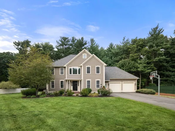 12 Winnecunnet Way, South Easton, MA 02375