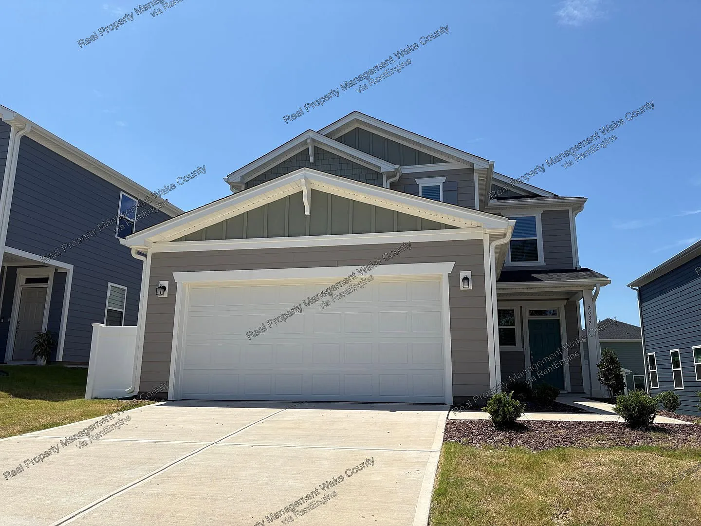 3 bed, 2.5 bath, 2277 sqft, $2,075 — Photo 1