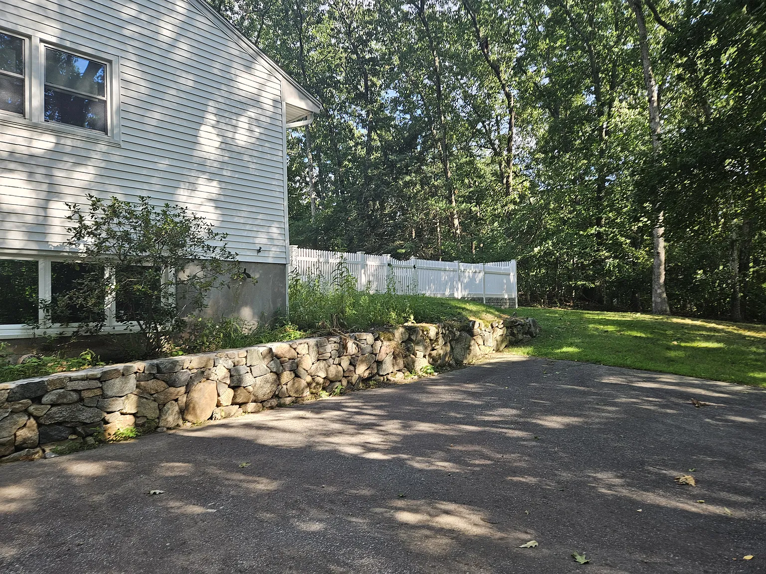 1 bed, 950 sqft, $2,800 — Photo 2