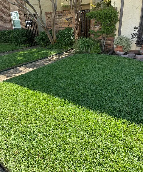 9830 Bent Branch Ln — Photo 2