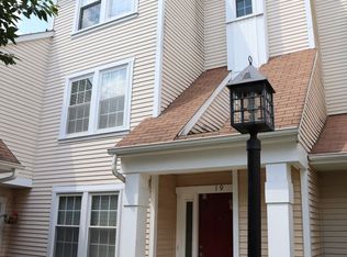 19 O'Hara Ct, Olney, MD 20832