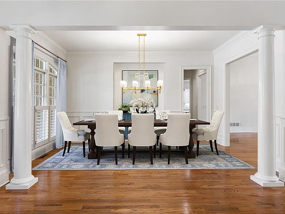 4th image of 2551 Raintree Dr