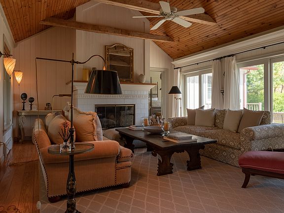 5th image of 15 Ranch Ct
