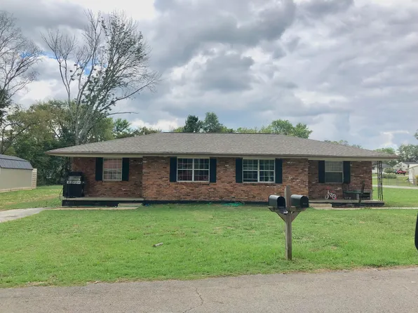 312-314 Greenfield Dr, Rossville, GA 30741